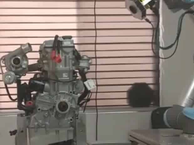 Motor de Polaris, con Robot universal